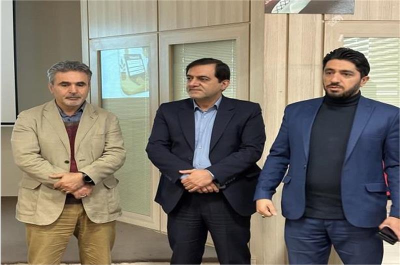 مصطفی حدادی رئیس هیئت آمادگی جسمانی و تندرستی البرز در جریان بازدید از دوره مربیگری ملی تندرستی و اصلاحی ورزشی: